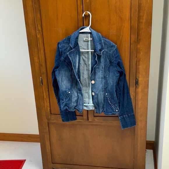 Ricki's Jackets & Blazers - RICKI’s denim jean blazer trucker jacket ruffle hem MED 18-19 pit L20 in